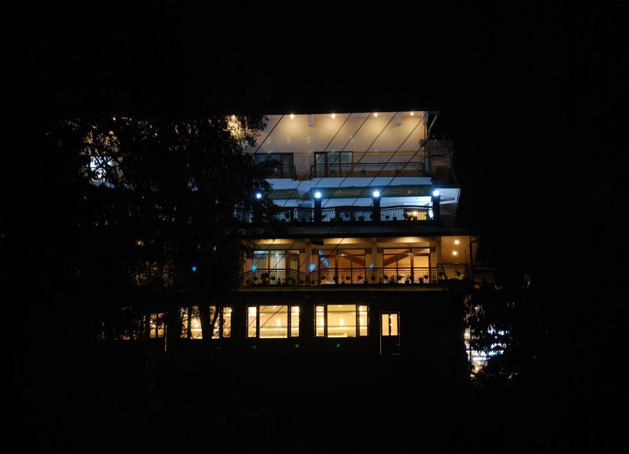 Madhuban Sarovar Portico Masuri Exterior foto