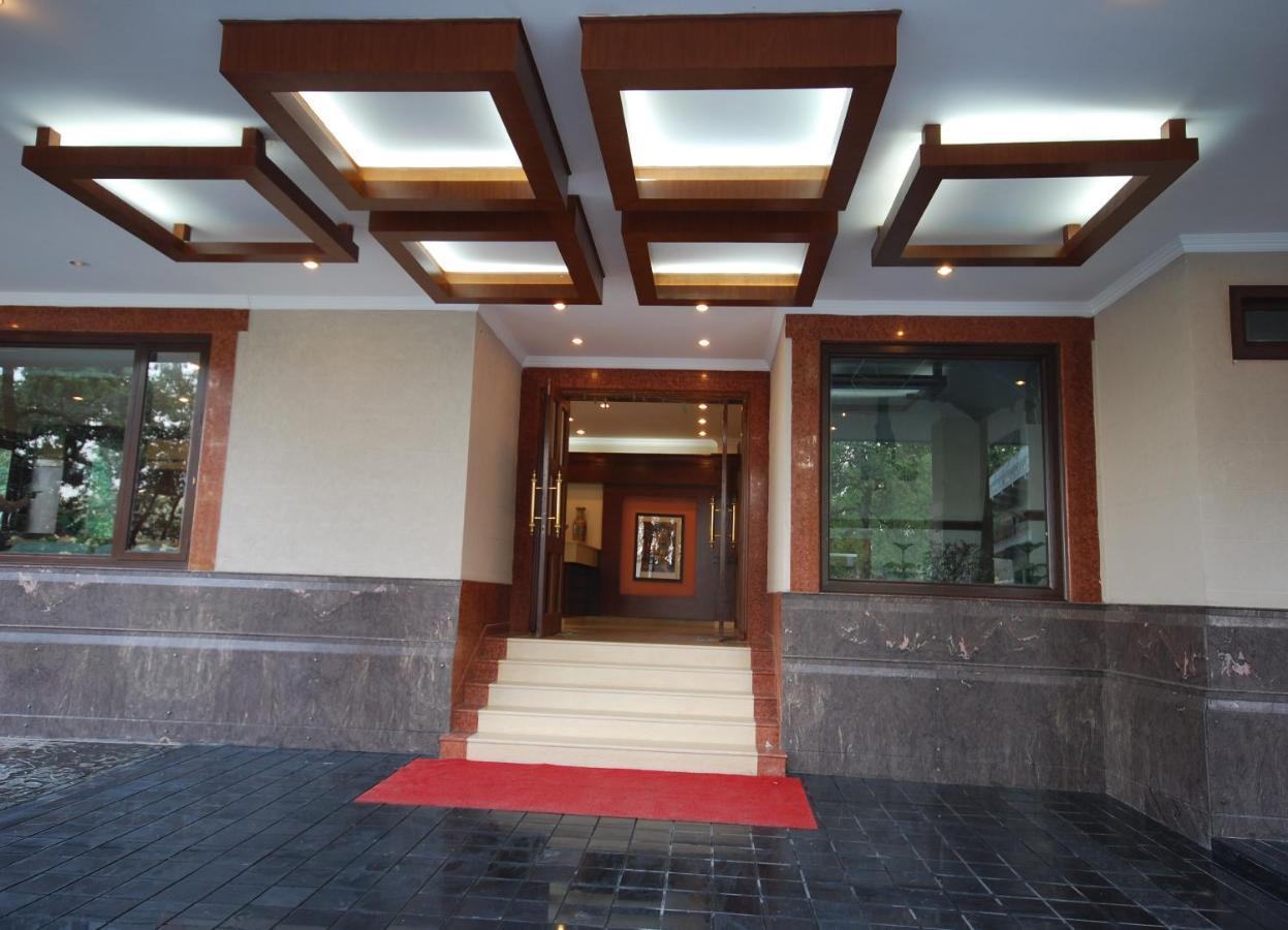 Madhuban Sarovar Portico Masuri Exterior foto