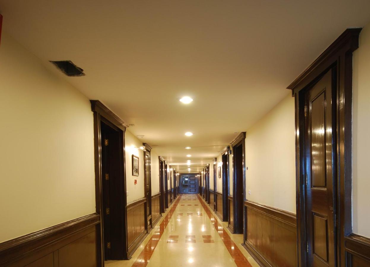 Madhuban Sarovar Portico Masuri Exterior foto